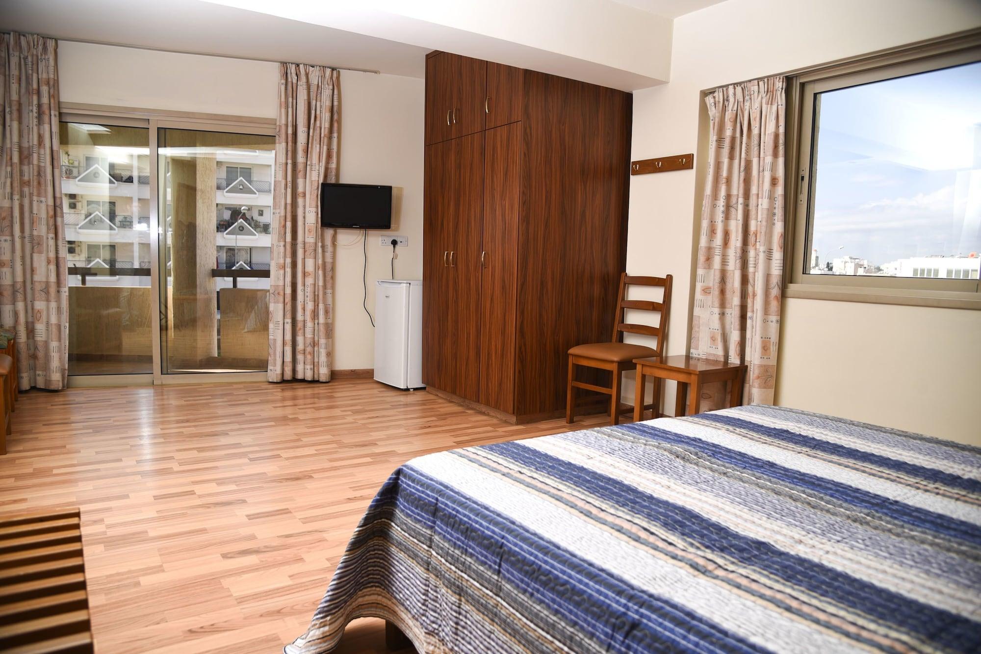 Elysso Hotel Larnaca Exterior photo