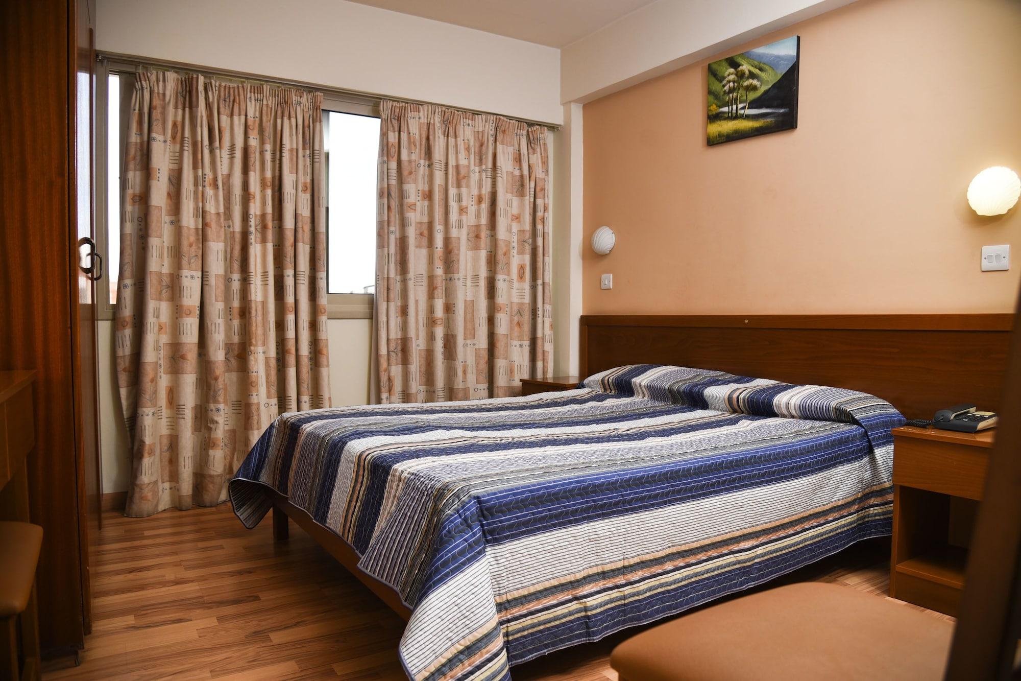 Elysso Hotel Larnaca Exterior photo