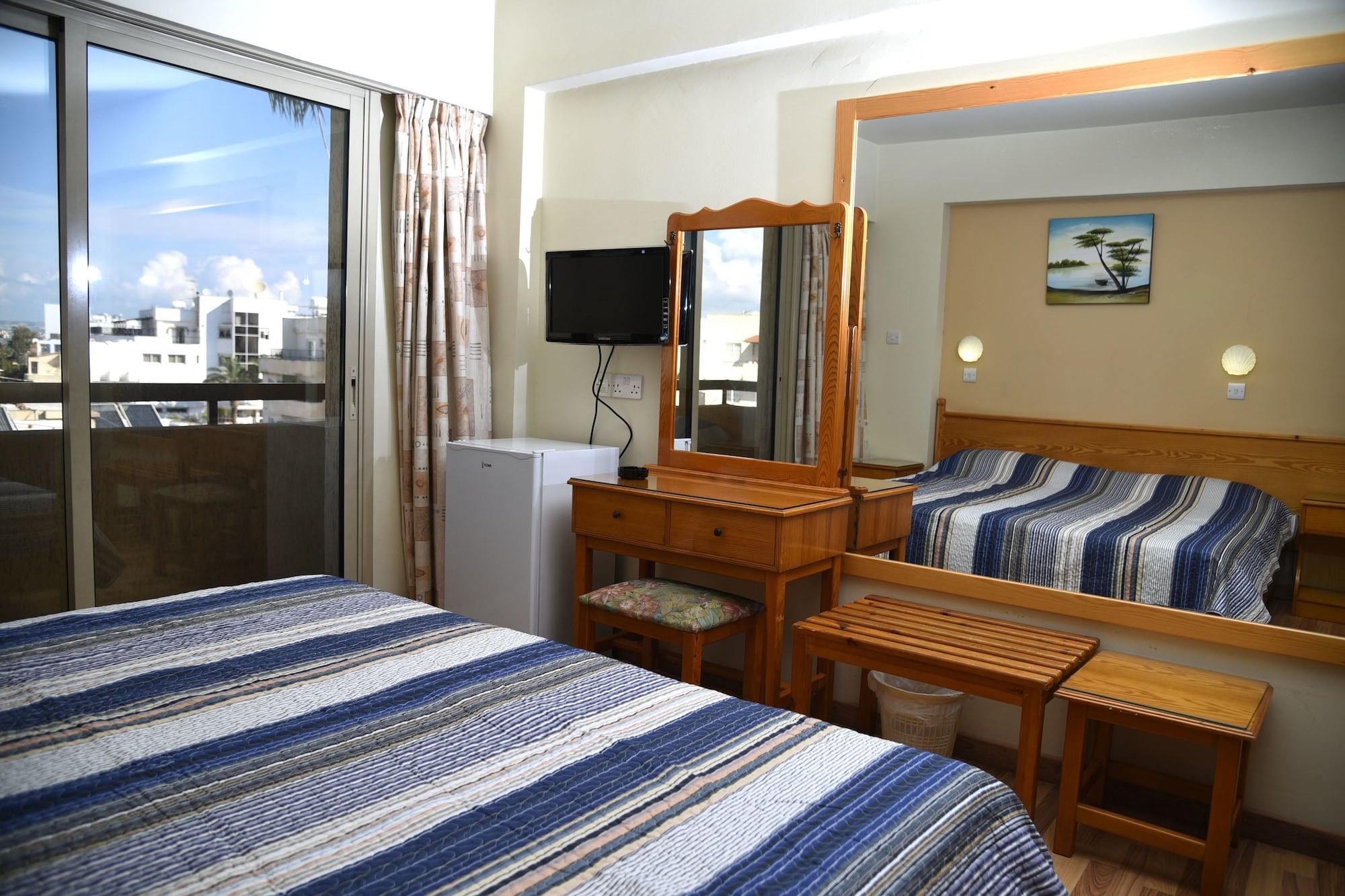 Elysso Hotel Larnaca Exterior photo