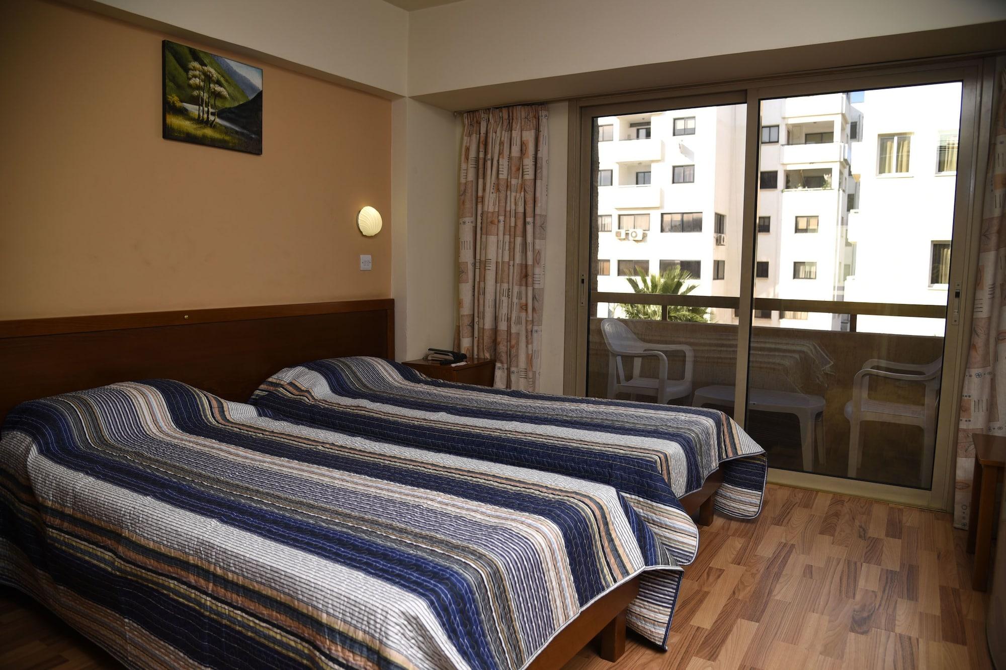 Elysso Hotel Larnaca Exterior photo