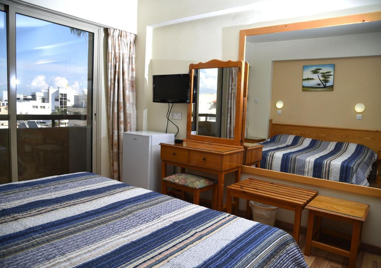 Elysso Hotel Larnaca Exterior photo