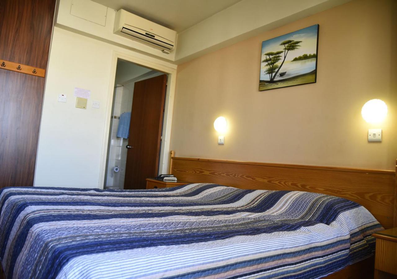 Elysso Hotel Larnaca Exterior photo